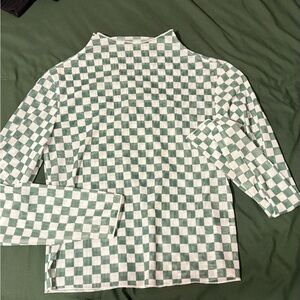 SHEIN Green and White Checkered Long Sleeve Top